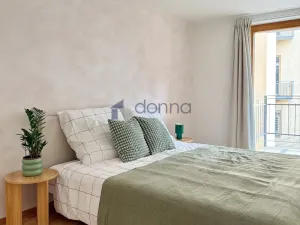 Pronájem bytu 3+1, Praha, Milíčova, 90 m2