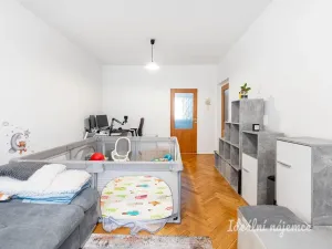 Pronájem bytu 2+1, Praha - Břevnov, Na Petřinách, 58 m2