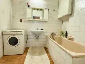 Prodej bytu 3+1, Plzeň, Guldenerova, 72 m2