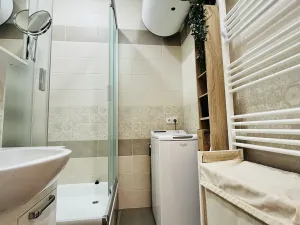 Pronájem bytu 2+kk, Praha, U školičky, 42 m2