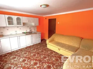 Prodej atypického bytu, Hostinné, Nádražní, 35 m2