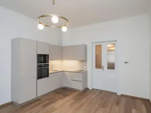 Pronájem bytu 2+kk, Praha - Vinohrady, Slezská, 57 m2