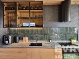 Prodej bytu 2+kk, Vrchlabí, Horní, 54 m2