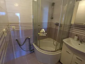 Pronájem bytu 2+1, Chomutov, Zahradní, 60 m2