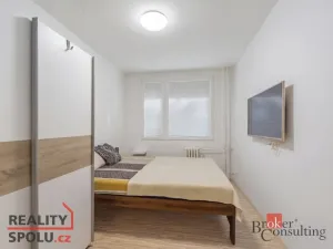 Pronájem bytu 2+kk, Praha - Suchdol, Stehlíkova, 48 m2