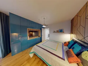 Pronájem garážového stání, Praha - Strašnice, Ramonova, 64 m2