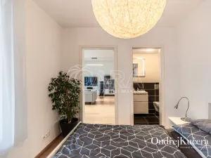 Pronájem bytu 4+kk, Praha - Dolní Chabry, K Beranovu, 188 m2