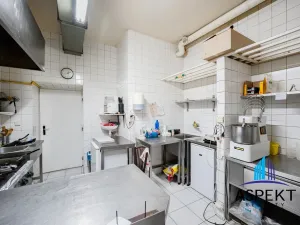 Pronájem restaurace, Praha - Bubeneč, Šmeralova, 114 m2