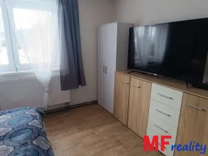 Prodej rodinného domu, Hořiněves, 82 m2