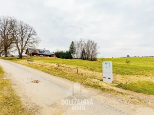 Prodej pozemku pro bydlení, Kamenice nad Lipou, 1400 m2