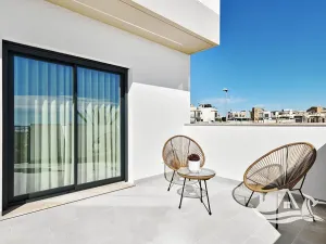 Prodej rodinného domu, San Miguel de Salinas, Španělsko, 213 m2