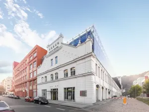 Pronájem kanceláře, Praha - Karlín, Křižíkova, 467 m2