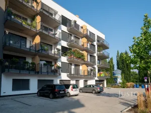 Pronájem bytu 2+kk, Beroun - Beroun-Město, Na Parkáně, 64 m2