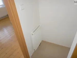 Prodej bytu 1+kk, Litvínov - Horní Litvínov, Podkrušnohorská, 33 m2