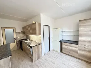 Pronájem bytu 3+1, Dvůr Králové nad Labem, Elišky Krásnohorské, 64 m2