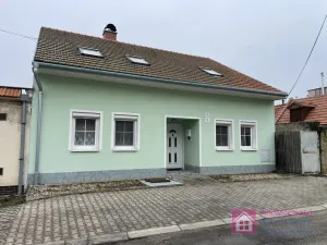 Prodej rodinného domu, Břeclav - Poštorná, Julia Fučíka, 275 m2