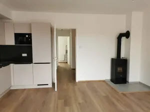 Pronájem rodinného domu, Praha - Třeboradice, Josefa Charváta, 97 m2