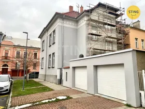 Pronájem bytu 3+1, Opava - Předměstí, Stojanova, 133 m2