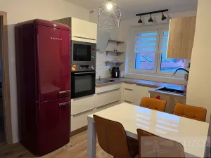 Prodej bytu 3+1, Domažlice, 28. října, 68 m2