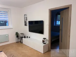 Prodej bytu 3+1, Domažlice, 28. října, 68 m2