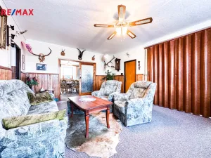 Prodej rodinného domu, Komárov, Sokolská, 300 m2