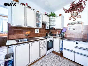 Prodej rodinného domu, Komárov, Sokolská, 300 m2