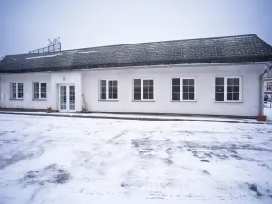 Pronájem obchodního prostoru, Trutnov - Dolní Staré Město, K Úpě, 106 m2