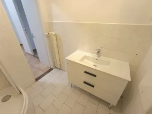 Pronájem obchodního prostoru, Praha, Pod Nuselskými schody, 105 m2