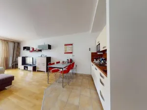 Prodej bytu 1+kk, Karlovy Vary, Jateční, 38 m2