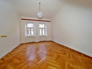 Prodej bytu 2+kk, Praha - Smíchov, Klicperova, 57 m2