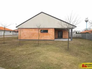 Prodej rodinného domu, Hrádek, 105 m2