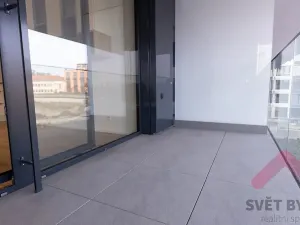 Pronájem bytu 1+kk, Praha - Žižkov, Šrámkové, 34 m2