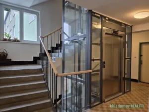 Pronájem bytu 2+kk, Praha - Holešovice, Vrbenského, 40 m2