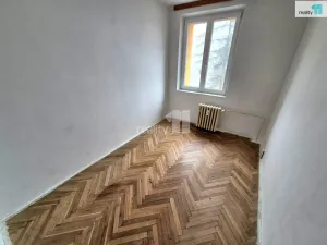 Prodej bytu 3+1, Aš, Dobrovského, 65 m2