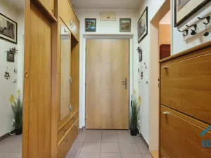 Prodej bytu 1+kk, Praha - Stodůlky, Sluneční náměstí, 30 m2