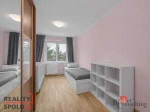 Prodej bytu 3+1, Praha - Strašnice, Černokostelecká, 64 m2