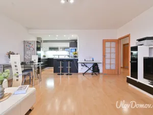 Prodej bytu 2+kk, Praha - Háje, Jurkovičova, 61 m2