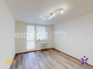 Pronájem bytu 1+1, Otrokovice - Kvítkovice, J. Valčíka, 29 m2