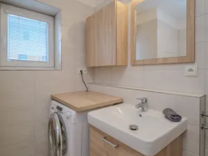 Prodej bytu 3+kk, Včelná, Pod Tratí, 67 m2