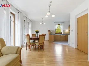 Prodej rodinného domu, Karlovy Vary, Za Motelem, 137 m2