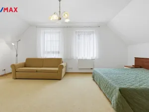 Prodej rodinného domu, Karlovy Vary, Za Motelem, 137 m2