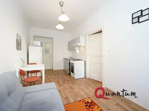 Pronájem bytu 2+kk, Praha - Libeň, Vosmíkových, 48 m2