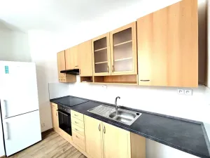 Pronájem bytu 2+kk, Chrudim, Jabloňová, 58 m2