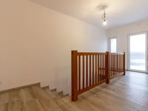 Prodej rodinného domu, Hostomice, Nádražní, 190 m2