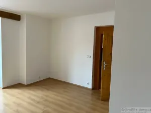 Pronájem bytu 2+1, Tábor, Kamarýtova, 59 m2