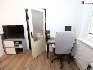 Pronájem bytu 1+1, Mariánské Lázně - Úšovice, Za Tratí, 36 m2