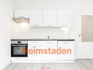 Pronájem bytu 2+kk, Ostrava - Poruba, náměstí Boženy Němcové, 35 m2