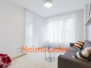 Pronájem bytu 3+1, Praha - Holešovice, U Pergamenky, 61 m2