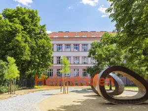 Pronájem bytu 3+1, Praha - Holešovice, U Pergamenky, 61 m2