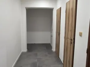 Pronájem bytu 2+1, Jeseník, Halasova, 51 m2